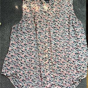 torrid White Sleeveless Heart-Print Ruffle Tank with Pink & Navy Hearts